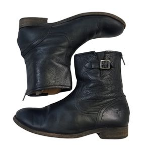 Frye Pippa Back Zip Short Bootie in Black